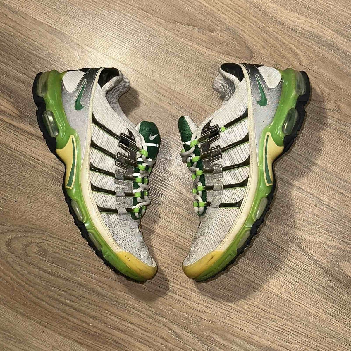 Nike Nike air max plus tn8 emerald green Size US 11 / EU 44 - 1 Thumbnail