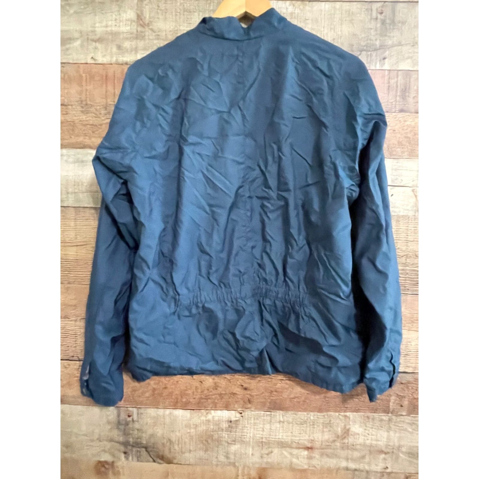 Nike VINTAGE Nike Windbreaker Jacket Logo 2000s Lined Nylon Silver Tag XL Womens Windbreaker Logo 90s Theme Casual Size XL / US 12-14 / IT 48-50 - 4 Thumbnail