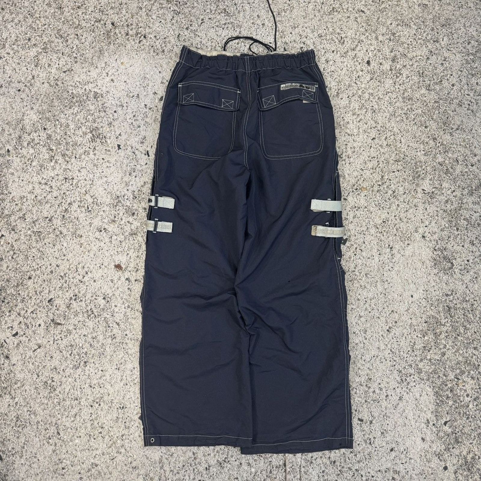 Vintage Y2K Caffeine Raver Nylon Multi Pocket Cargo Pant JNCO SKATER Size US 30 / EU 46 - 2 Thumbnail