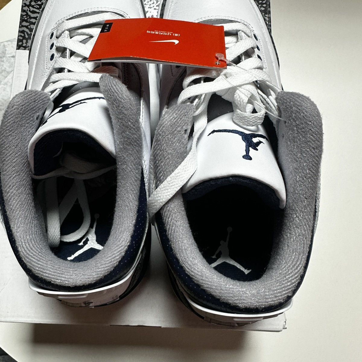 Jordan Brand *NEW* SIZE 10.5 US MEN Air Jordan 3 Retro MIDNIGHT NAVY 2023 Size US 10 / EU 43 - 8 Thumbnail