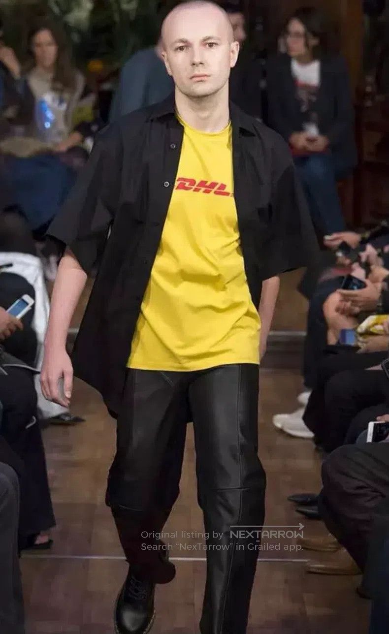 Vetements Vetements Short sleeve Size US M / EU 48-50 / 2 - 5 Thumbnail