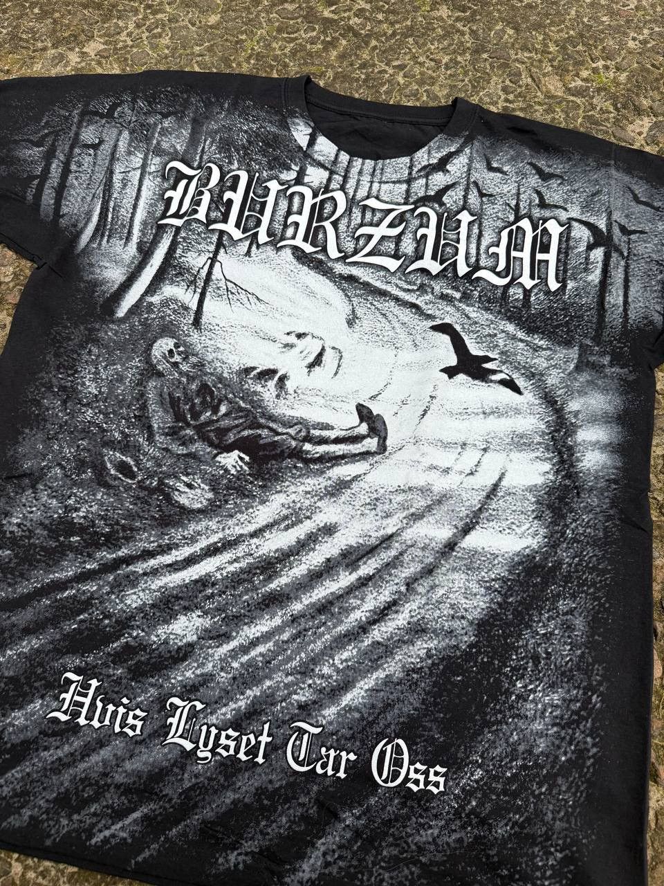 Band Tees Burzum Hvis Lyset Tar Oss All Over Print Metal T-Shirt Rare Size US XL / EU 56 / 4 - 3 Thumbnail