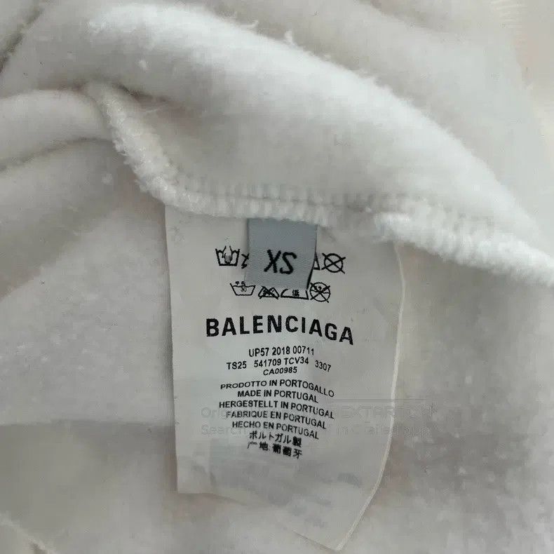 Balenciaga Balenciaga WFP logo white pullover sweatshirt Size US XS / EU 42 / 0 - 6 Thumbnail