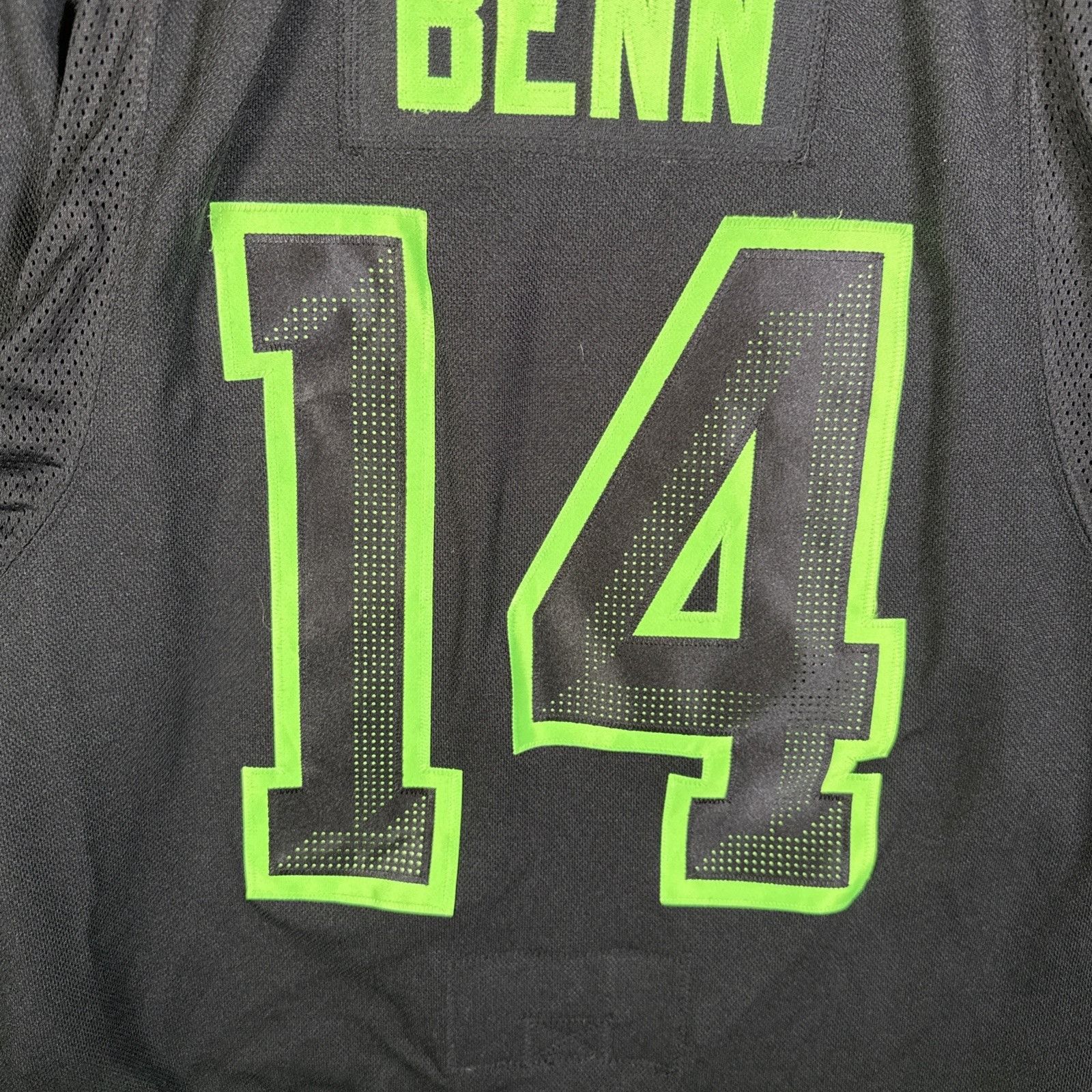 NHL Dallas Stars Jersey Mens 44 Jamie Benn #14 Black Hockey NHL Size US S / EU 44-46 / 1 - 8 Thumbnail