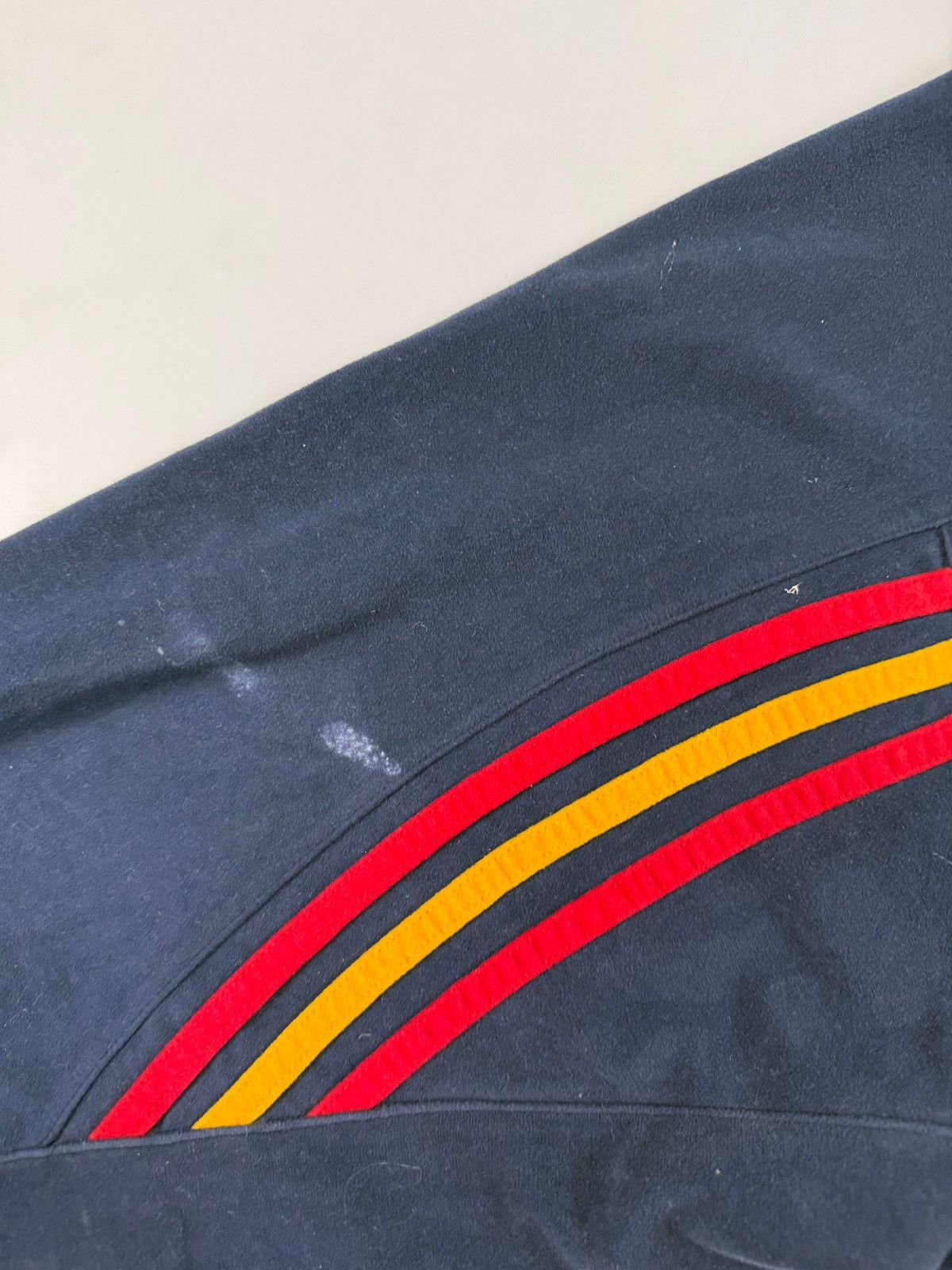 Adidas Vintage Spain 1998/99 adidas velour football track top Size US M / EU 48-50 / 2 - 6 Thumbnail
