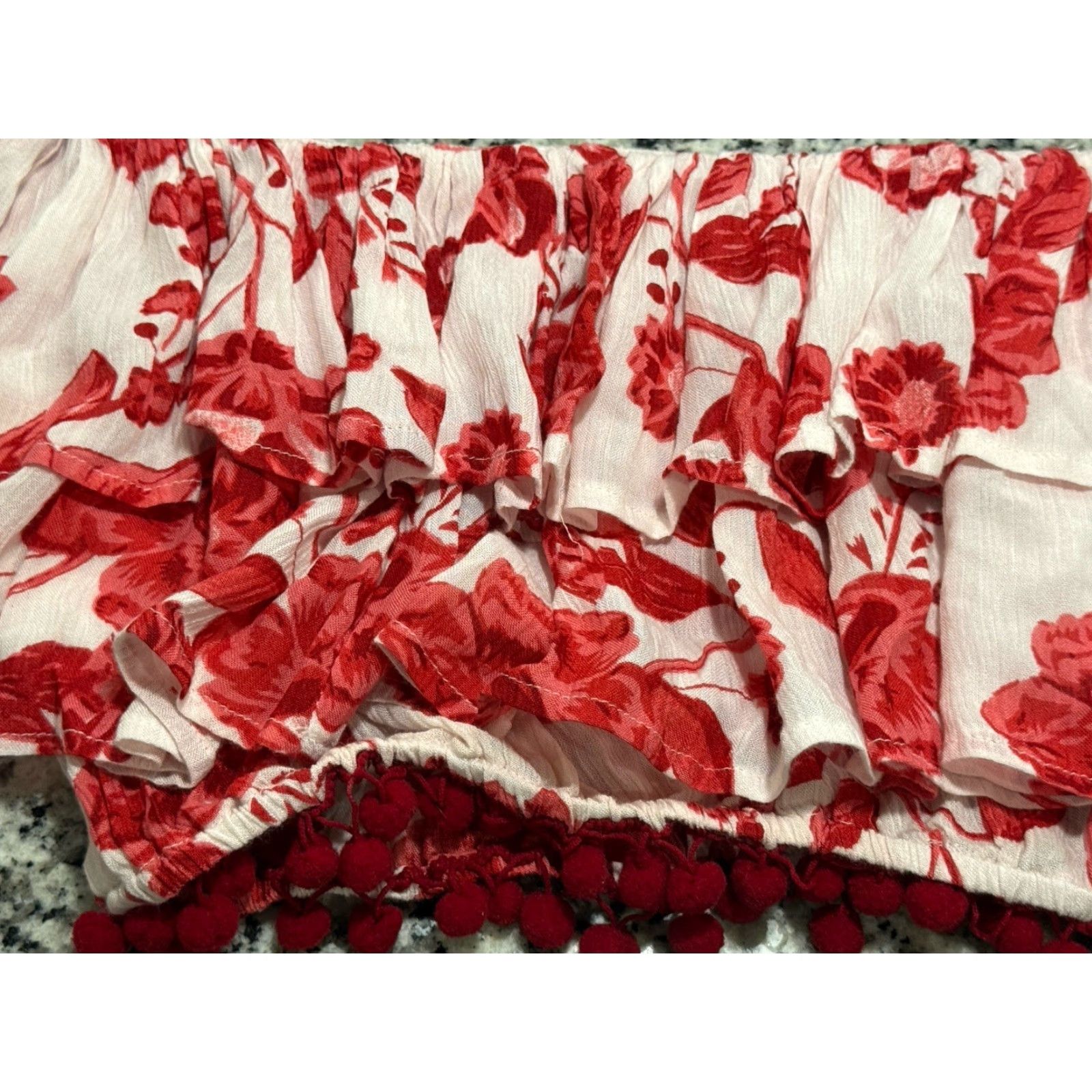 Vintage VINTAGE Lovers and Friends Women's Crop Top Off The Shoulder Floral Ruffle Sleeveless Summer Fall Spring Red Small Size S / US 4 / IT 40 - 2 Thumbnail