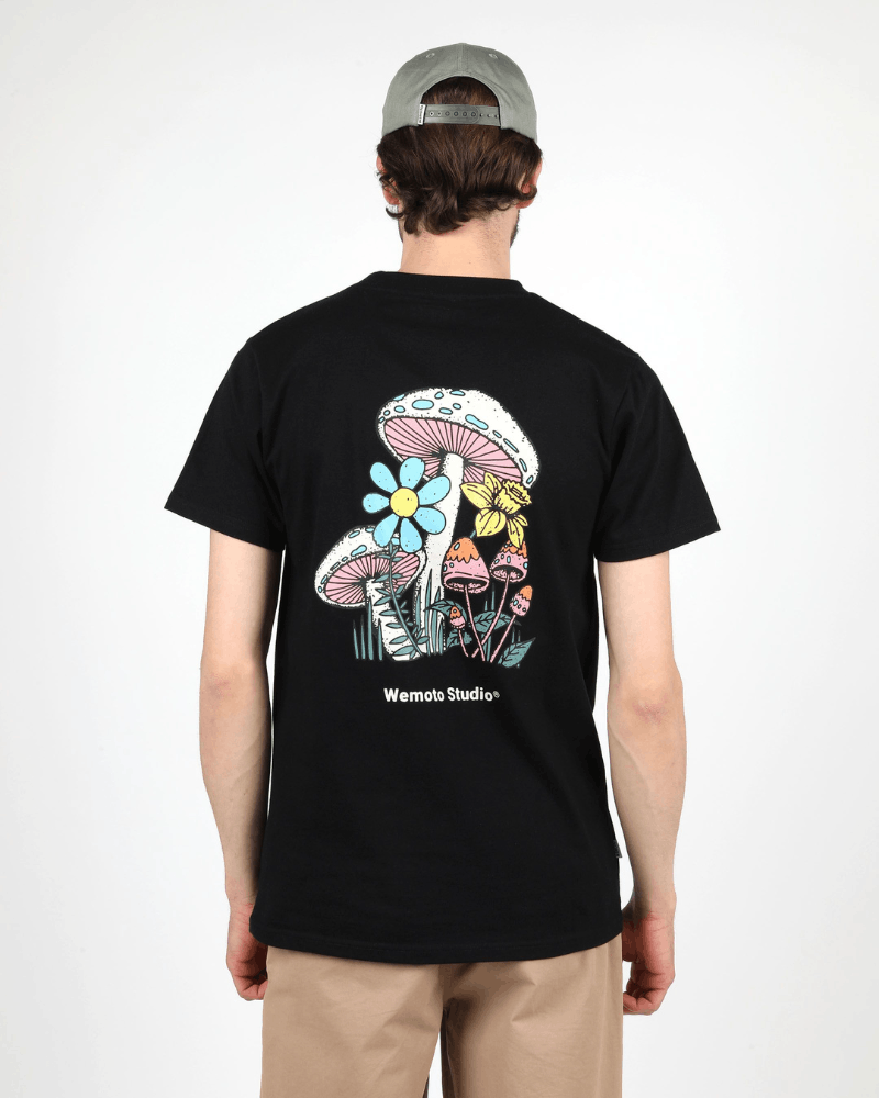 Wemoto BNWT Wemoto - Mushroom Tee - Printed Black T-Shirt - Large Size US L / EU 52-54 / 3 - 5 Thumbnail