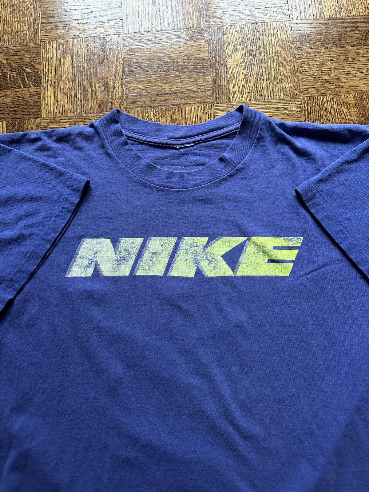 Nike Vintage 90s Nike Faded Graphic Tee Size US L / EU 52-54 / 3 - 3 Thumbnail