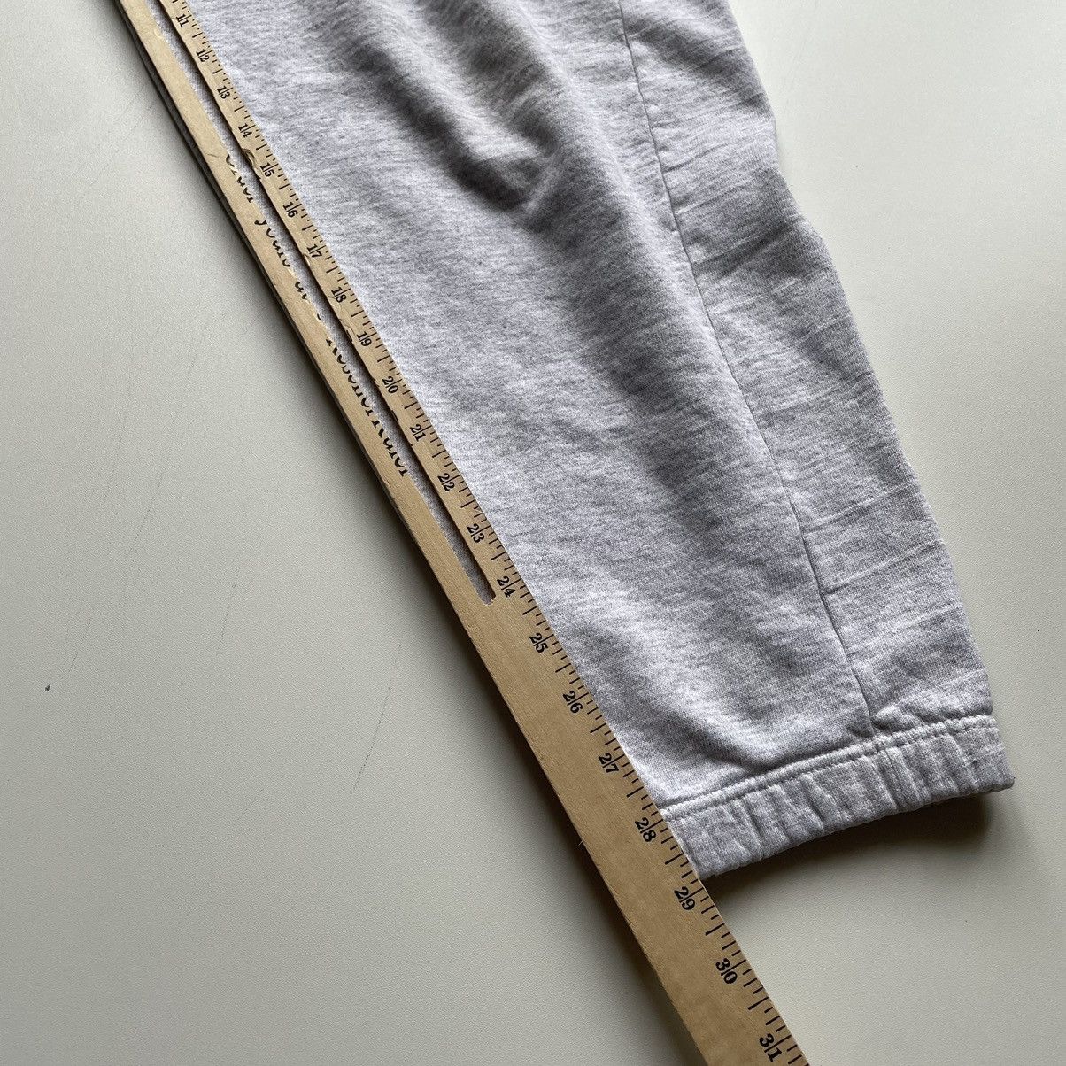 Nike × Vintage Vintage 90s Nike Embroidered Swoosh Grey Tonal Sweatpants XL Size US 34 / EU 50 - 6 Thumbnail