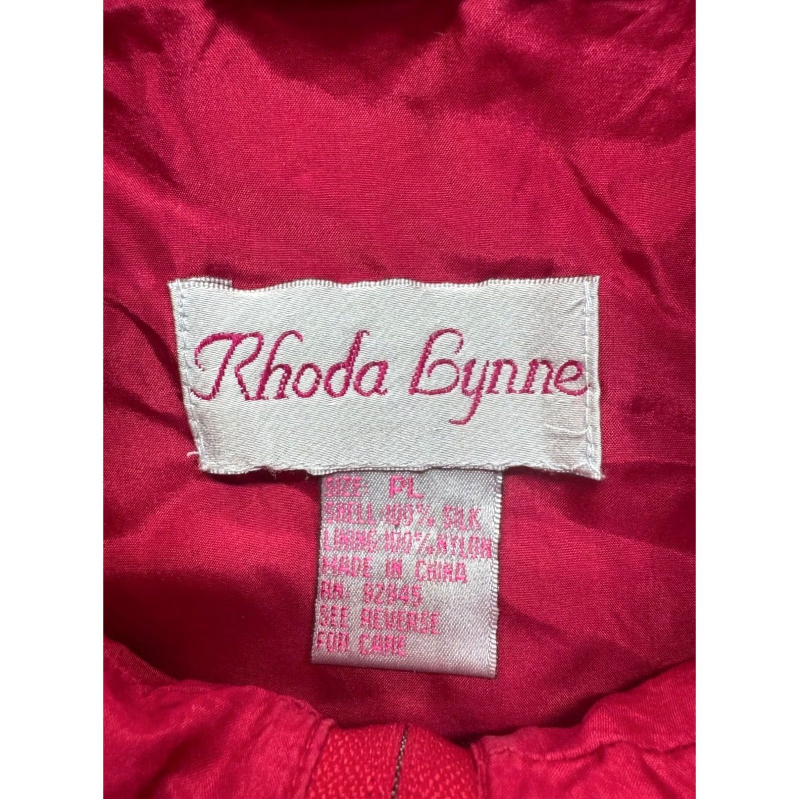 Vintage Rhoda Lynne Quilted Silk Bomber Jacket Womens L Magenta Quilted Gold Stud Embellishments All Season Vintage? Size L / US 10 / IT 46 - 4 Thumbnail