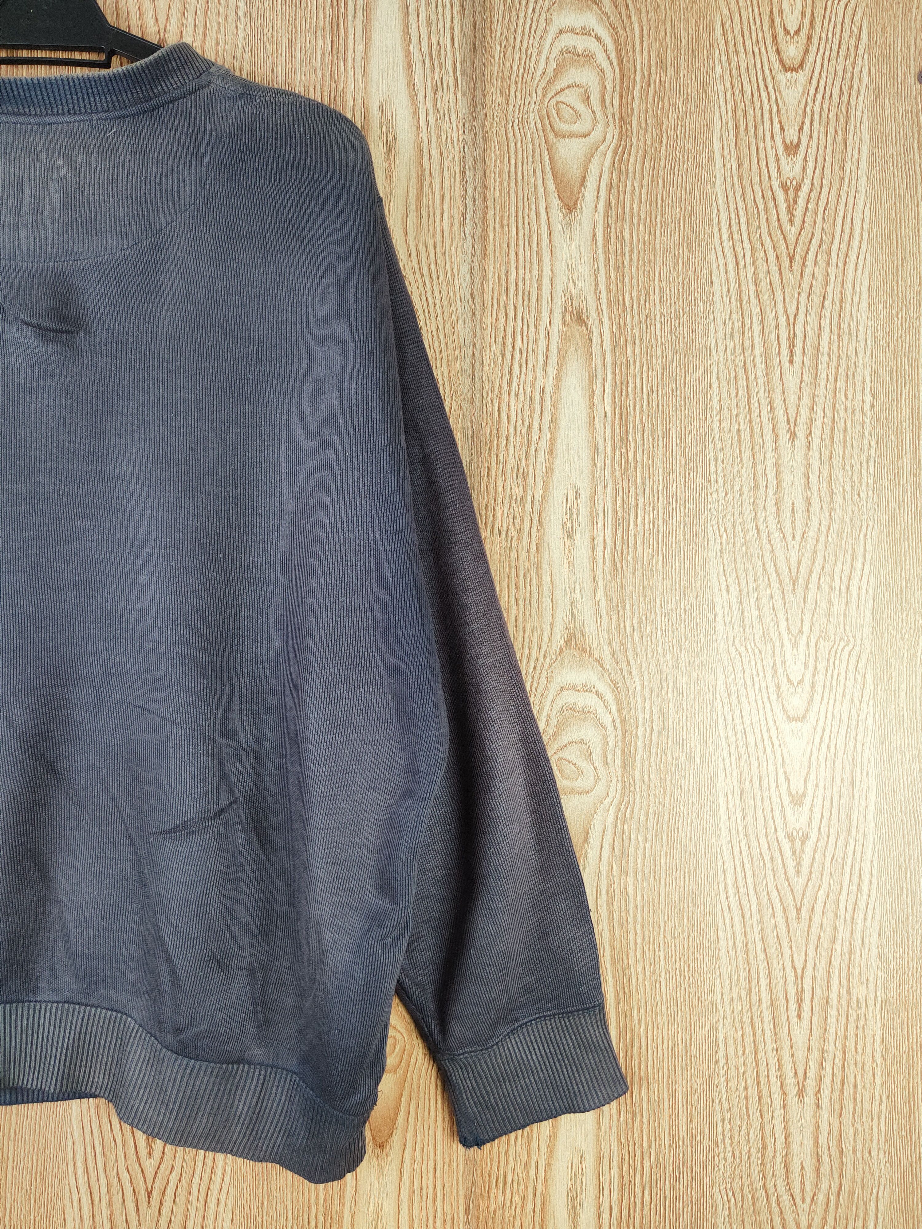 Japanese Brand × Vintage Valentino Chris Dark Blue Faded Sweatshirts Size US L / EU 52-54 / 3 - 11 Thumbnail