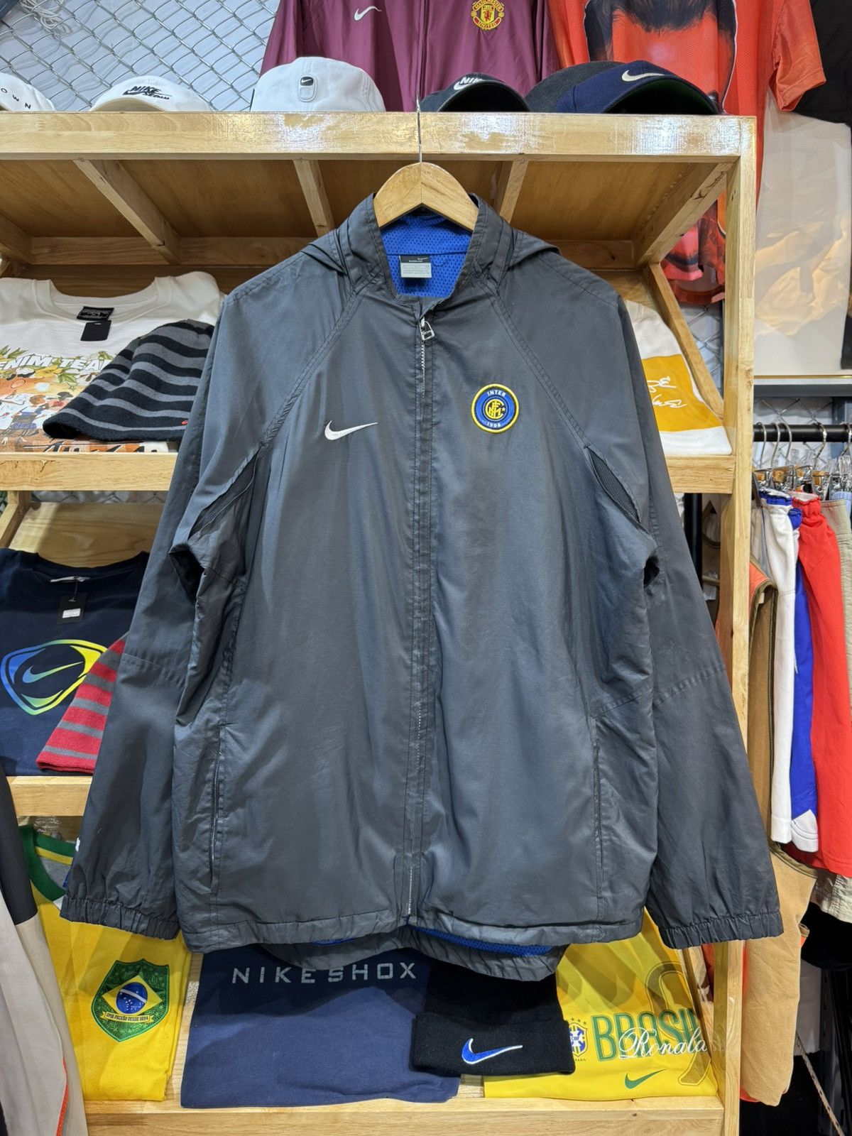 Nike Vintage Inter Milan 2004-05 Total 90 Track Jacket Size US L / EU 52-54 / 3 - 1 Thumbnail