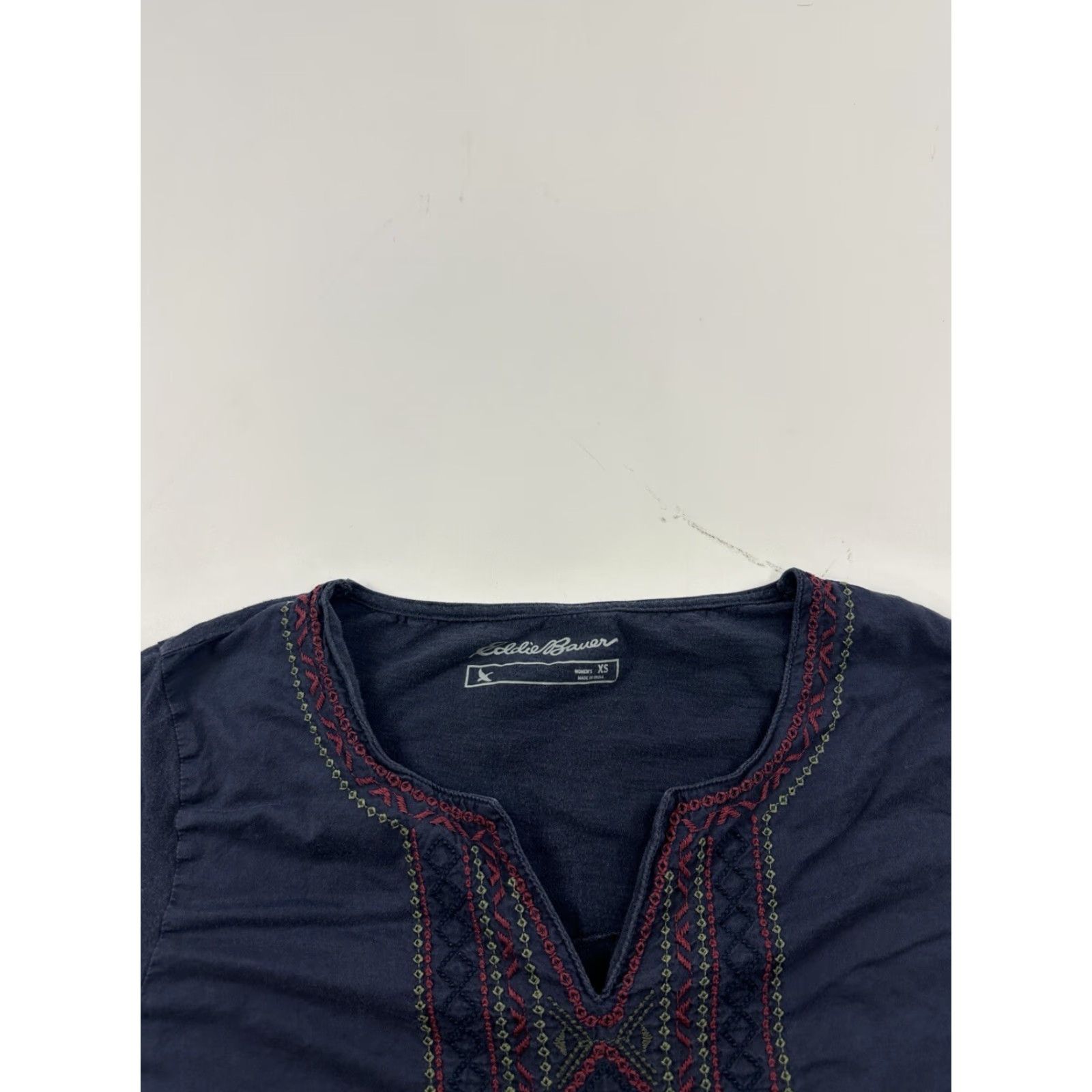 Eddie Bauer Eddie Bauer Blouse Womens XS 3/4 Sleeve Pullover V-Neck White Solid Blouse Size XS / US 0-2 / IT 36-38 - 3 Thumbnail