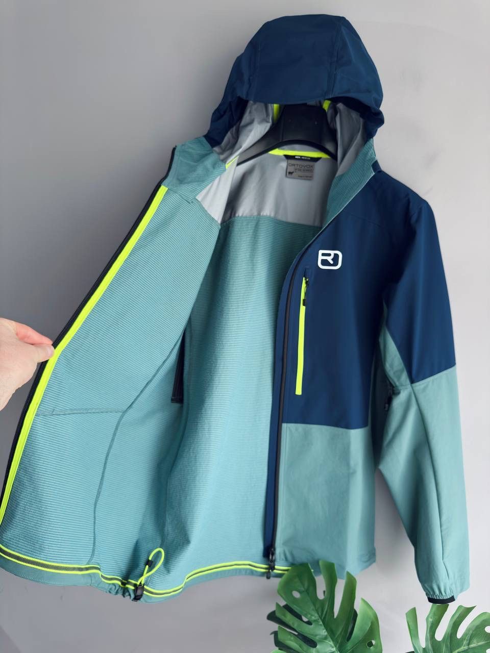 ORTOVOX Ortovox Mesola Merino Inside Hardshell Men's Hooded Jacket M Size US M / EU 48-50 / 2 - 12 Thumbnail