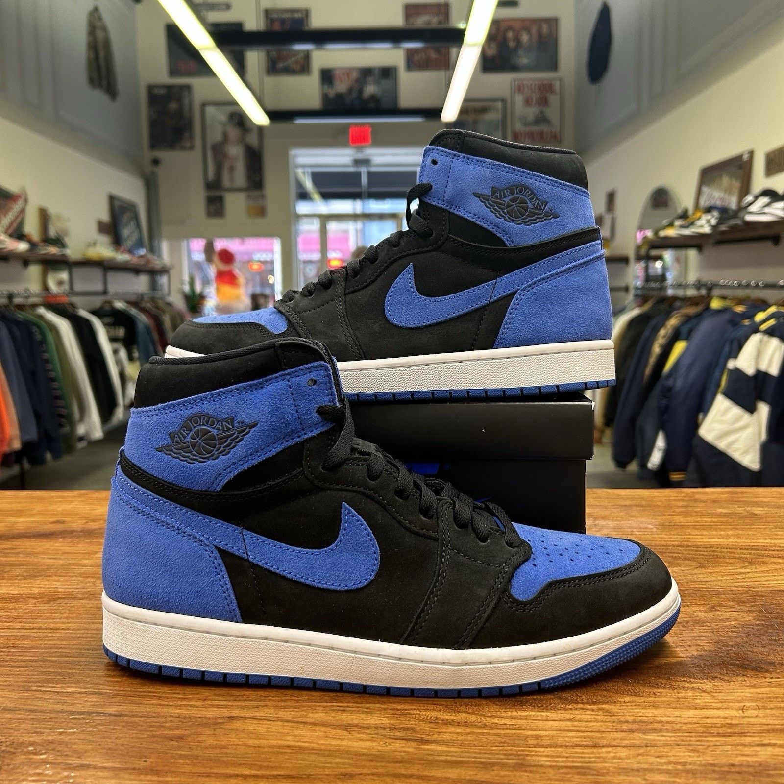 Jordan Brand Size 10 - Jordan 1 Retro OG High Royal Reimagined With Box Size US 10 / EU 43 - 1 Thumbnail