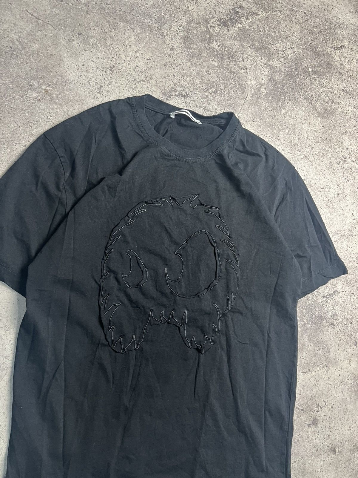 Alexander McQueen 🔥 MCQ ALEXANDER MCQUEEN TEE BIG LOGO GOTHIC VIBES Y2K Size US XXL / EU 58 / 5 - 2 Thumbnail