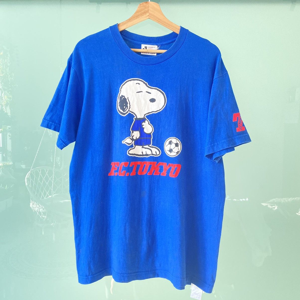 Peanuts 💥 SICK💥 VINTAGE Faded Y2K J. League x Snoopy ERD GRUNGE T Size US L / EU 52-54 / 3 - 1 Thumbnail