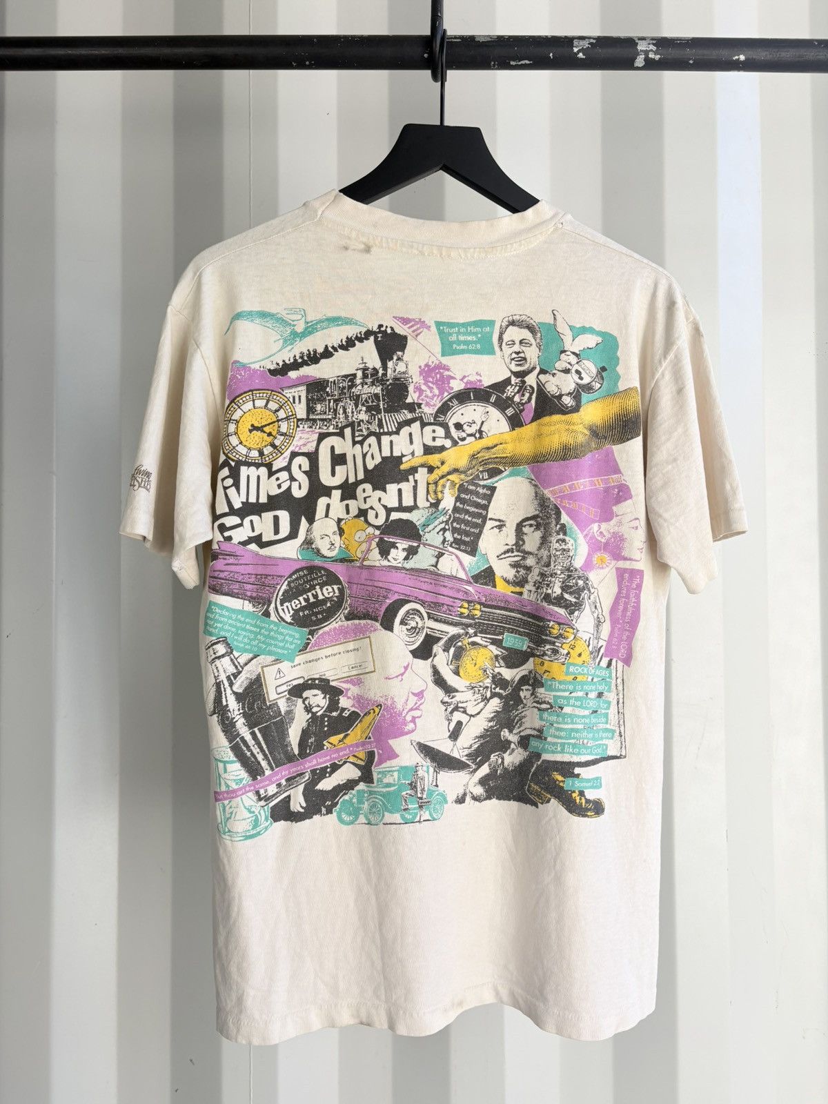Vintage Thrashed Jesus Times Change God Doesnt Epistles Shirt GRUNGE Size US L / EU 52-54 / 3 - 3 Thumbnail