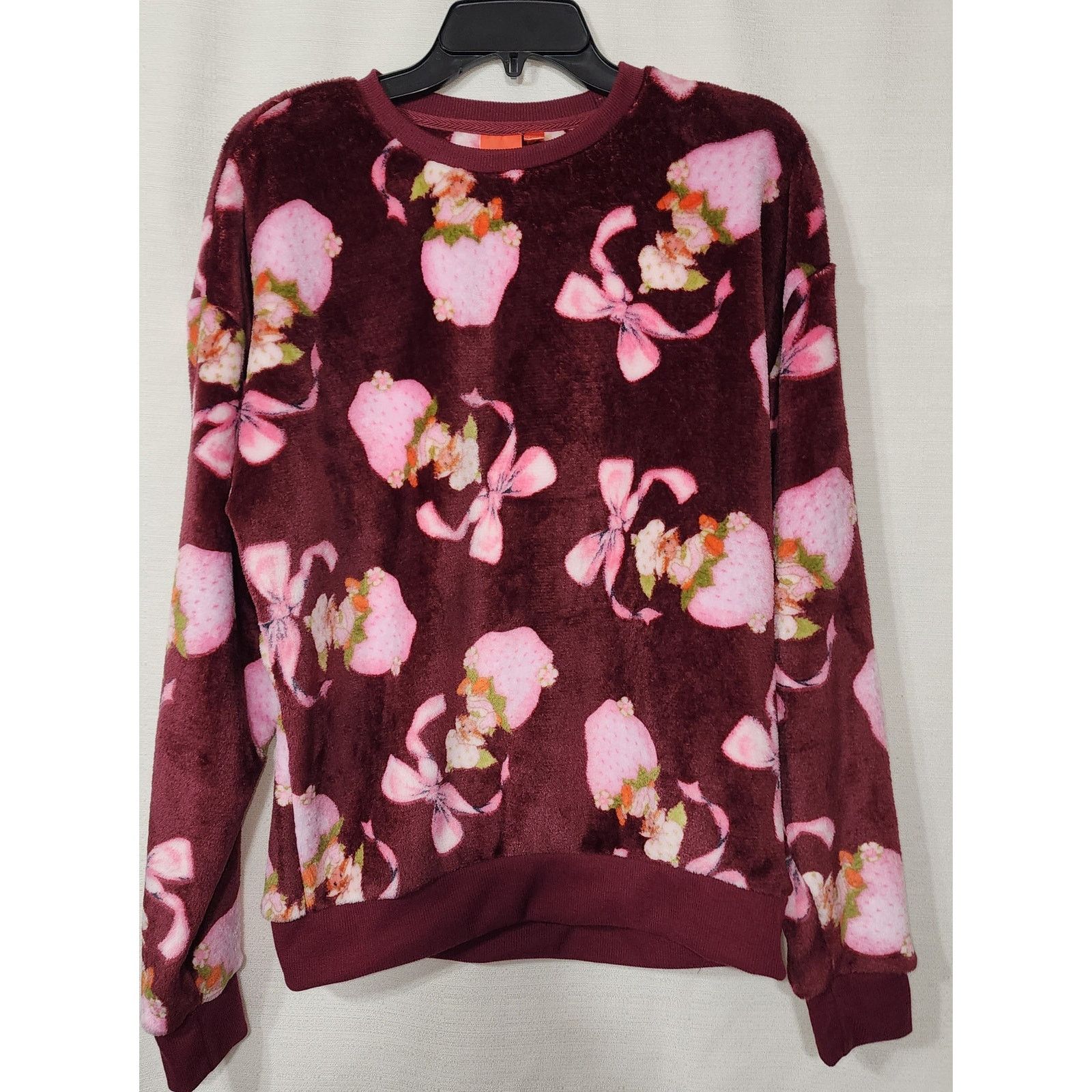 Strawberry Strawberry shortcake fleece sweatshirt women's size small Size S / US 4 / IT 40 - 6 Thumbnail