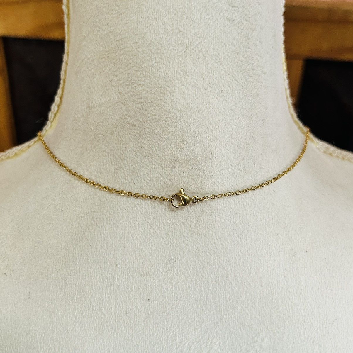 Handmade Handcrafted elegant salvaged vintage green glass necklace Size ONE SIZE - 4 Thumbnail