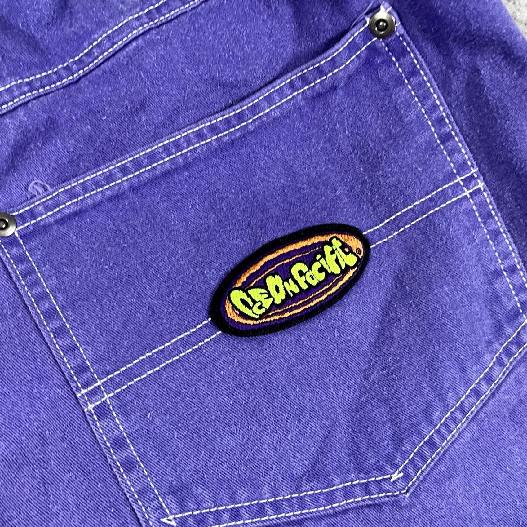 Ocean Pacific Ocean Pacific Shorts Mens L Purple Vintage Made USA Pockets Baggy Skate Surf Size US 33 - 6 Thumbnail