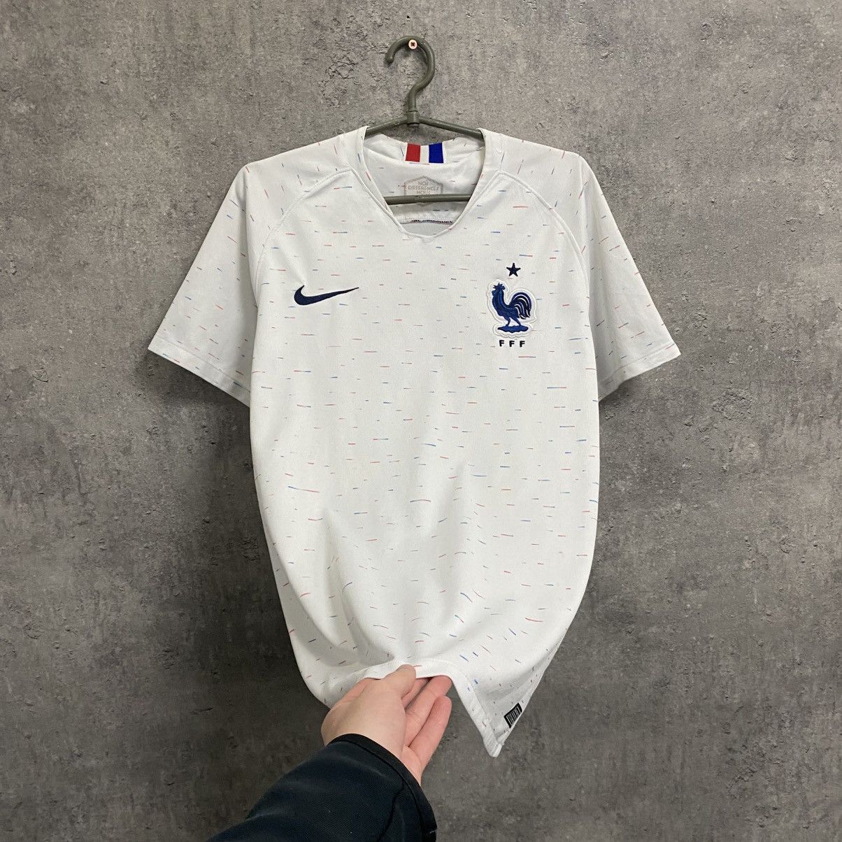 Nike Nike France 2018 World Cup Away Soccer Jersey Shirt Kit Hype Size US M / EU 48-50 / 2 - 2 Thumbnail