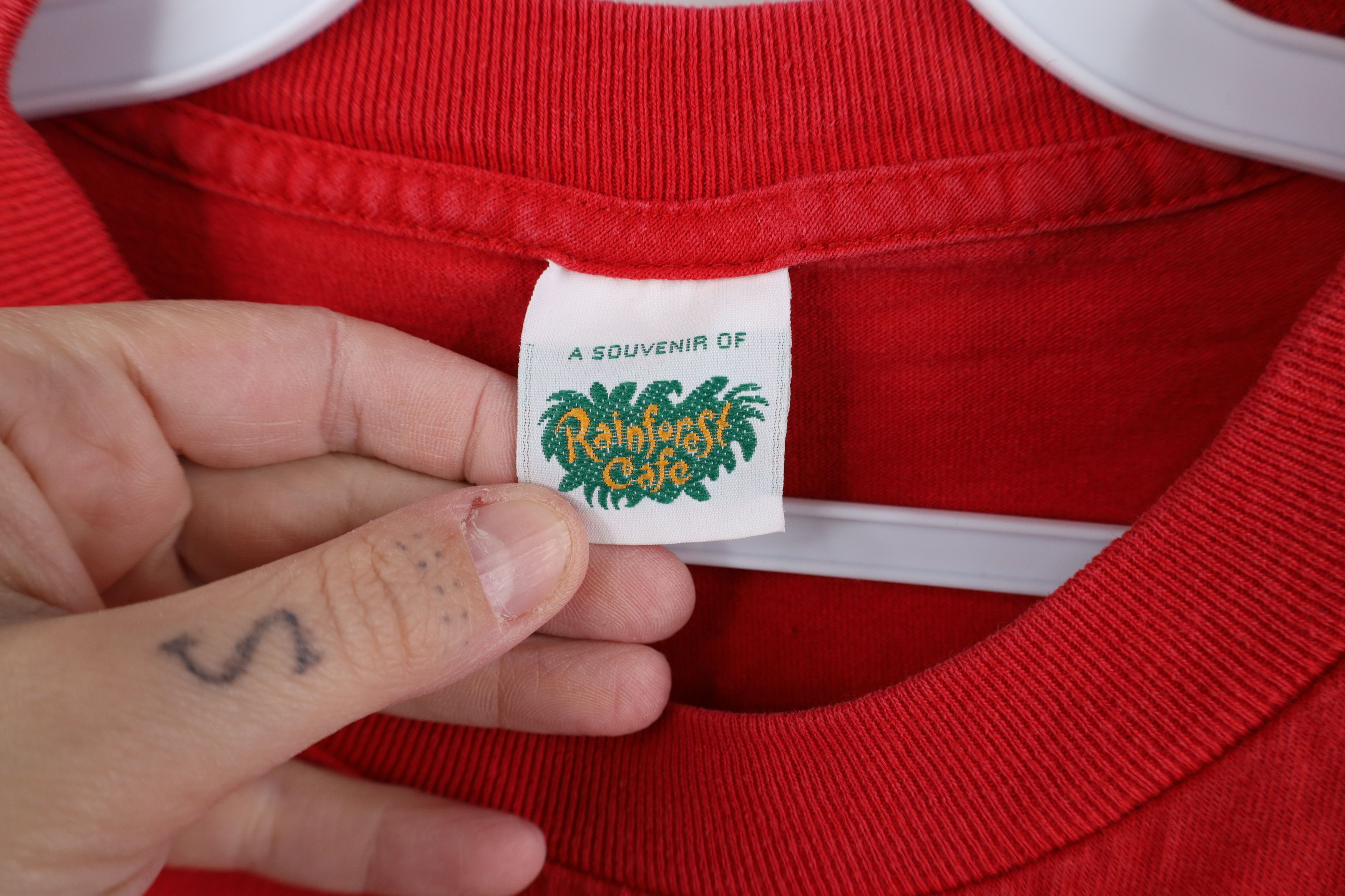 Vintage Vintage 90s Rainforest Cafe Earth Day Long Sleeve T-Shirt Size US S / EU 44-46 / 1 - 5 Thumbnail
