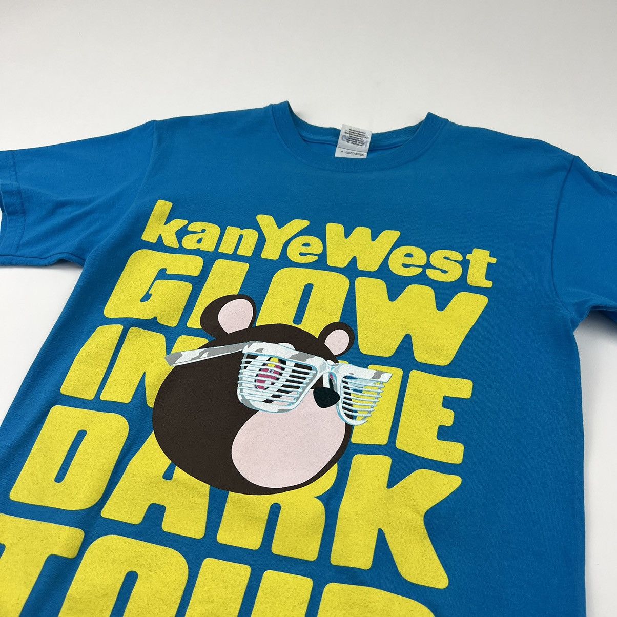 Kanye West × Takashi Murakami Kanye West Glow In The Dark Tour Tee Size US S / EU 44-46 / 1 - 2 Thumbnail