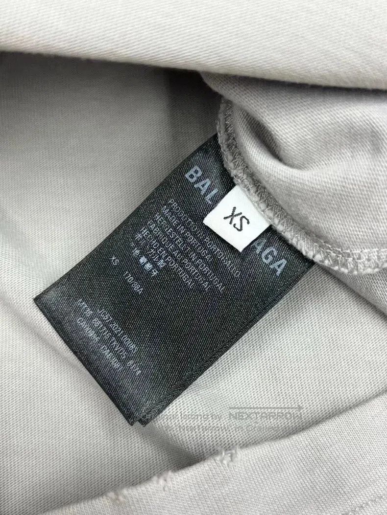 Balenciaga Balenciaga Blurred Logo Short Sleeve Tee. Size US XS / EU 42 / 0 - 5 Thumbnail