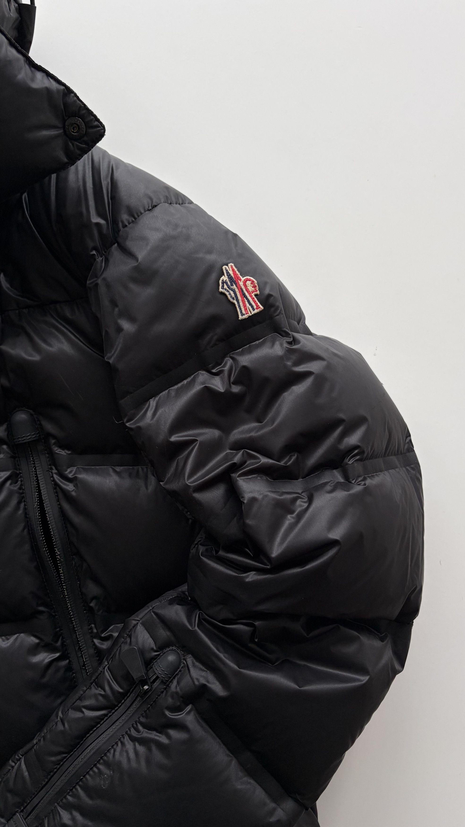 Moncler Grenoble Black Camurac Short Down Jacket