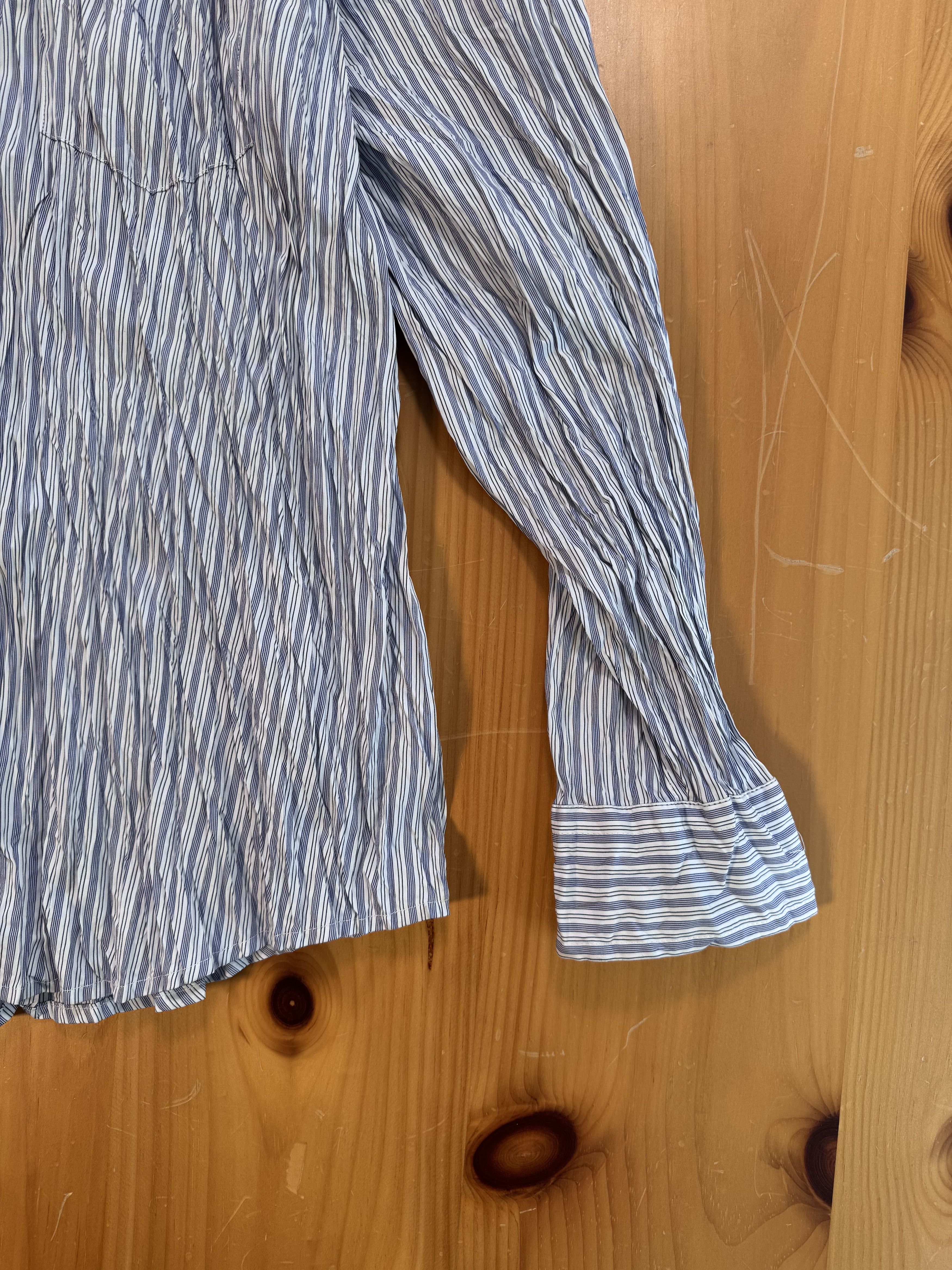 Bottega Veneta Bottega Veneta Crinkle Dress Shirt Pinstripe Size US L / EU 52-54 / 3 - 2 Thumbnail