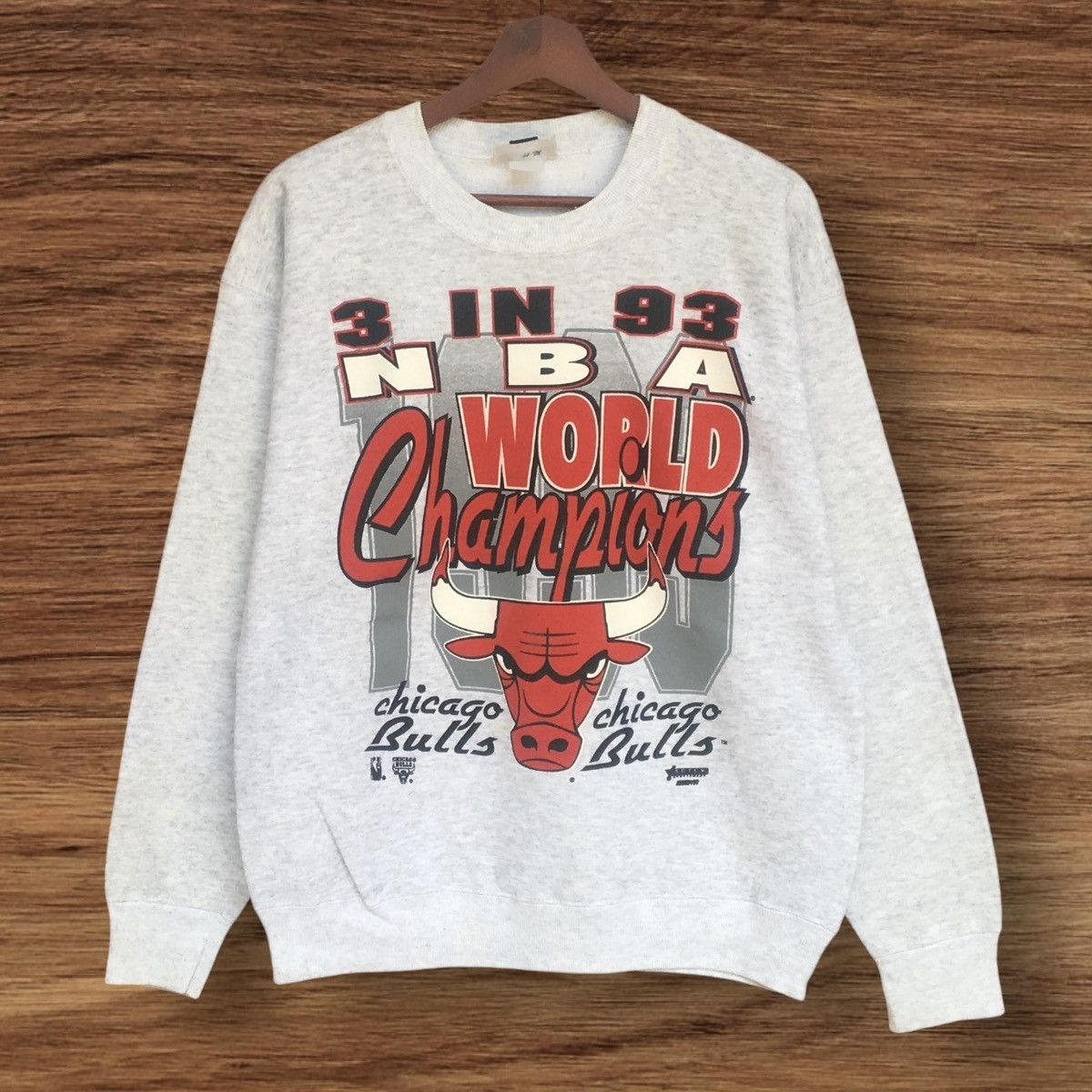 NBA RARE!🔥 VINTAGE 90S WORLD CHAMPIONS 3 IN 93 NBA CHICAGO BULSS Size US M / EU 48-50 / 2 - 1 Thumbnail
