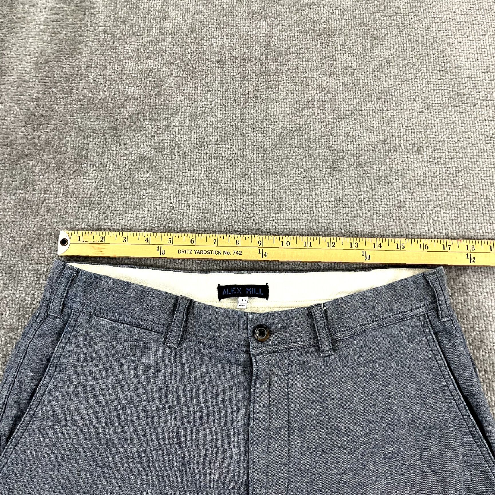 Alex Mill ALEX MILL Shorts Mens Size 33 Flat Front Blue Cotton Chino Casual Everyday 9" Inseam Regular Fit 5-Pocket Size US 33 - 3 Thumbnail