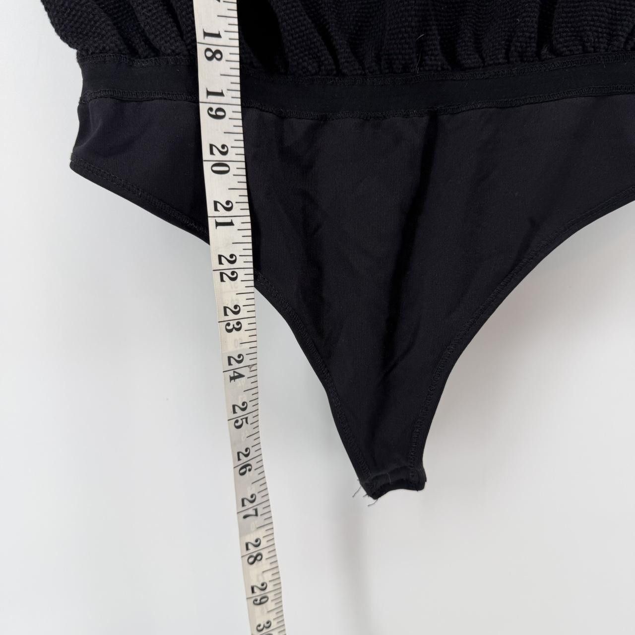 Free People Free People Peek Aye Bodysuit: Sz M: Black Wood Buttons Size M / US 6-8 / IT 42-44 - 6 Thumbnail