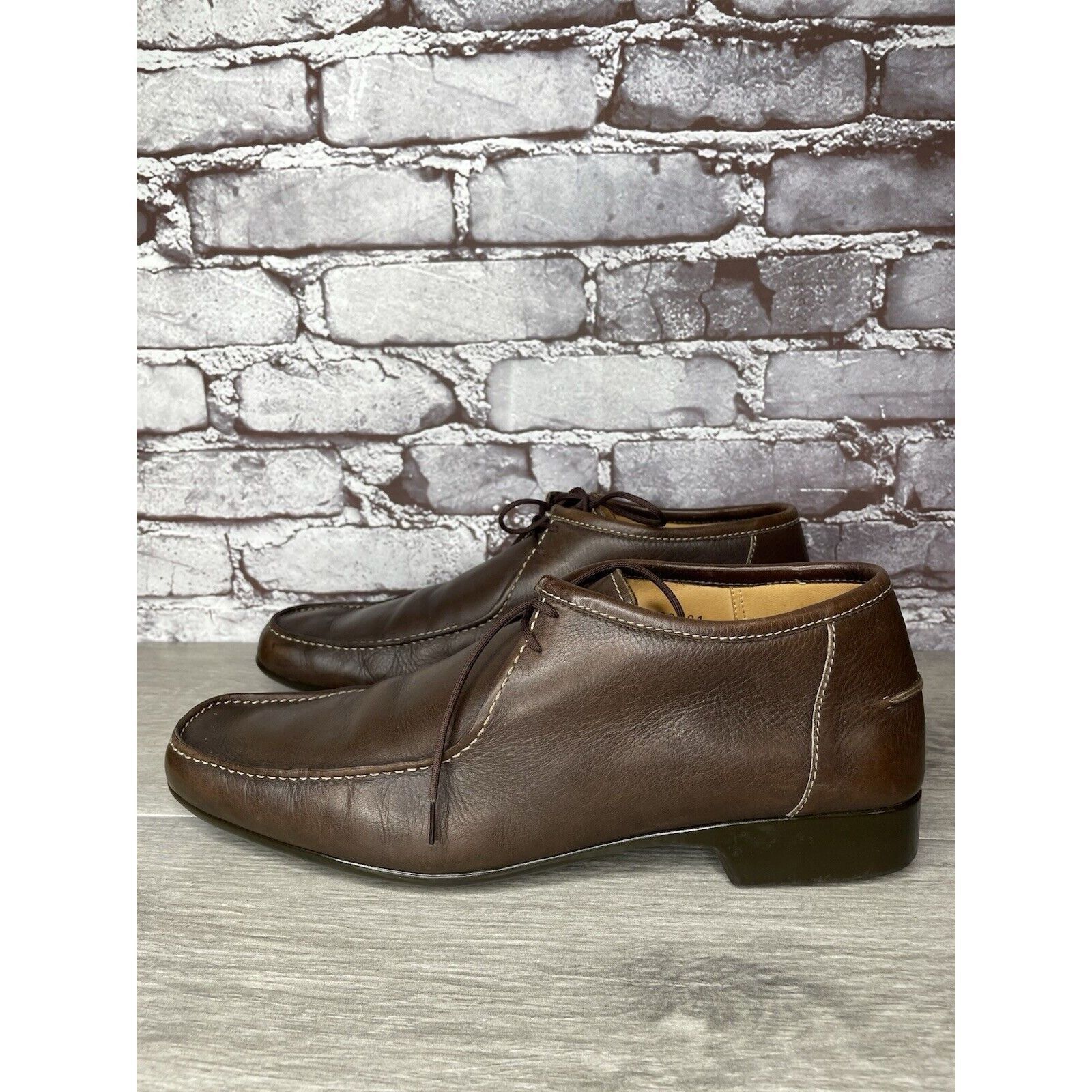 J.M. Weston J.M. WESTON Brown Leather 629 CHUKKA Dress Shoes Men’s Sz 10 Size US 11 / EU 44 - 19 Thumbnail