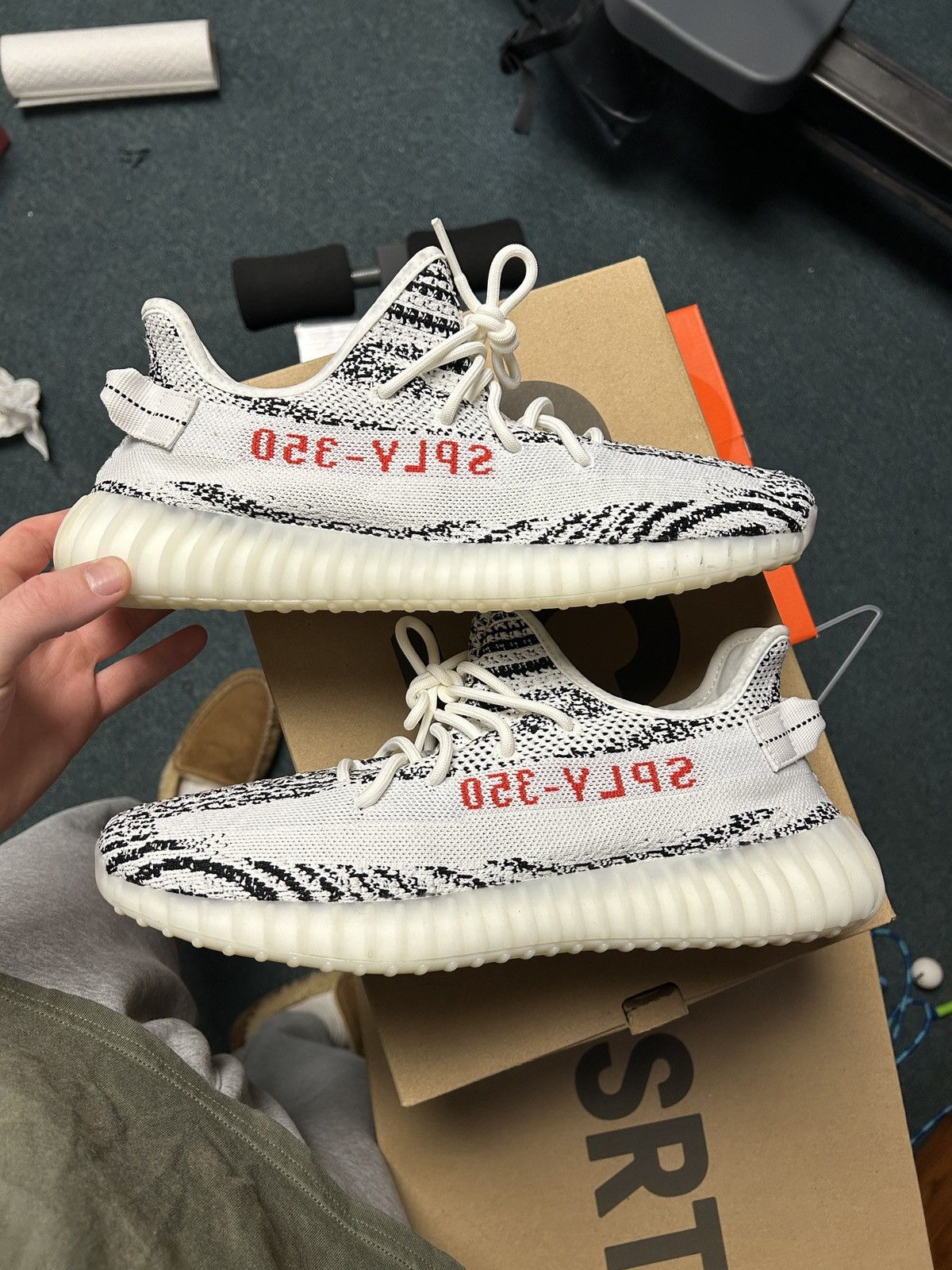 Yeezy Yeezy 350 Zebra 2022 Size US 12.5 / EU 45-46 - 1 Thumbnail