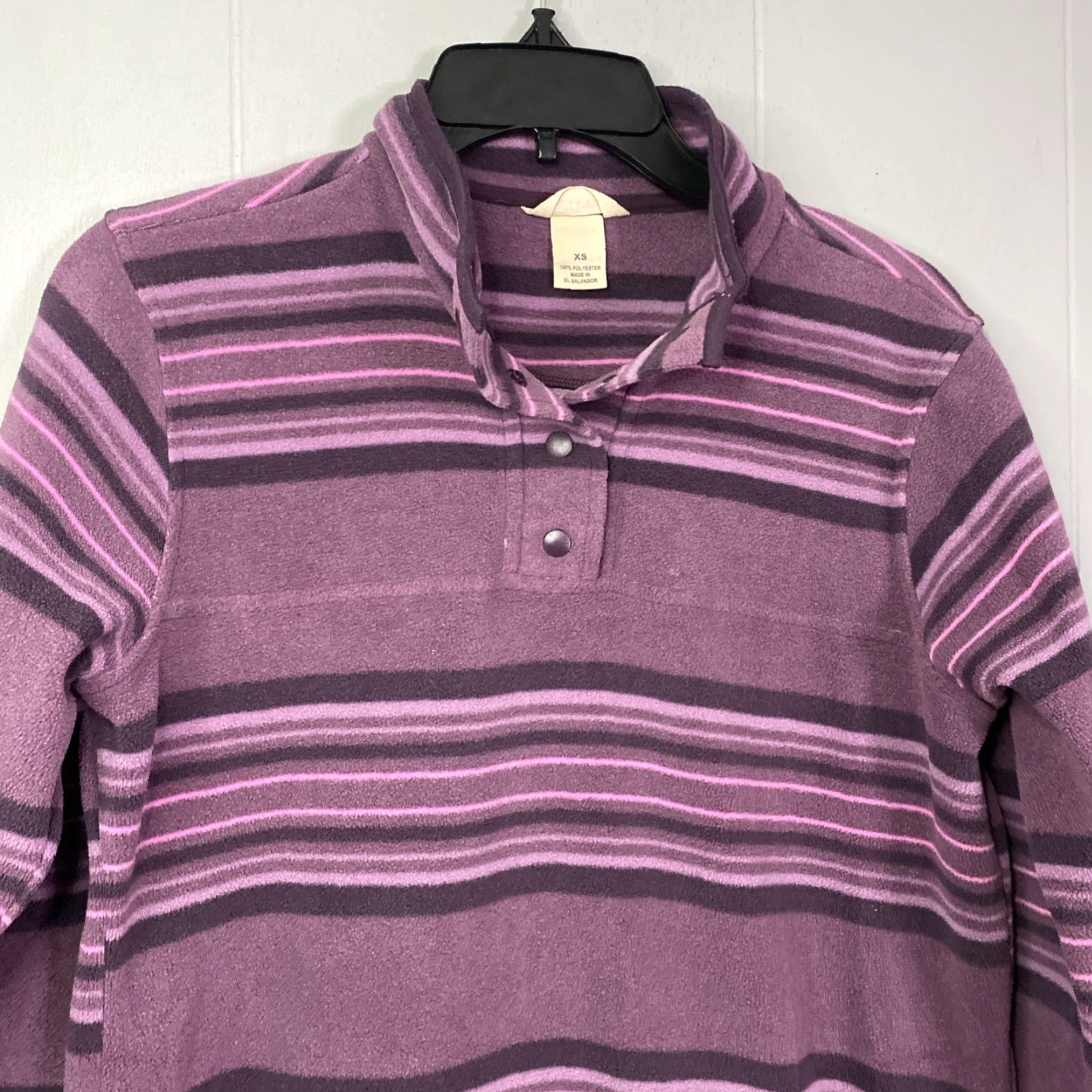 CO Duluth Pullover Womens XS Long Sleeve 1/4 Snap Mock Neck Activewear Sweatshirt Purple 19X26 Mens/Jn? Size XS / US 0-2 / IT 36-38 - 2 Thumbnail