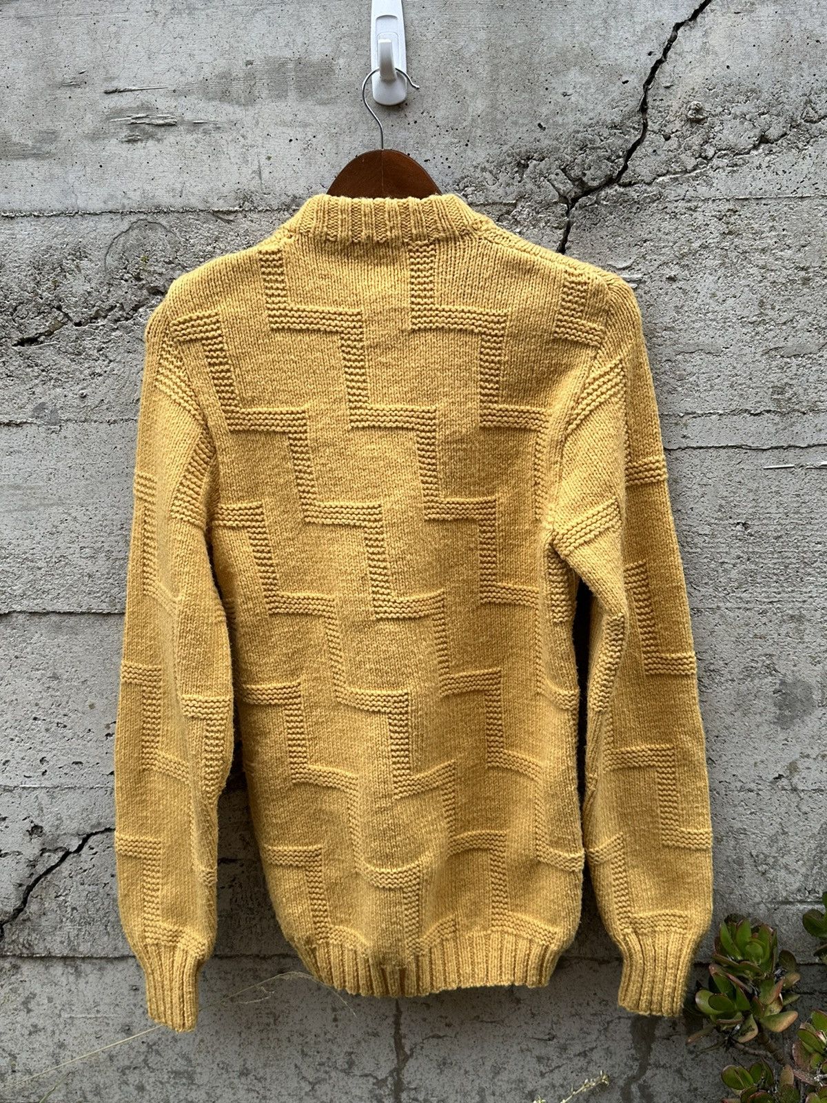 Japanese Brand × Vintage RARE Vintage geometric pattern sweater Size US S / EU 44-46 / 1 - 4 Thumbnail