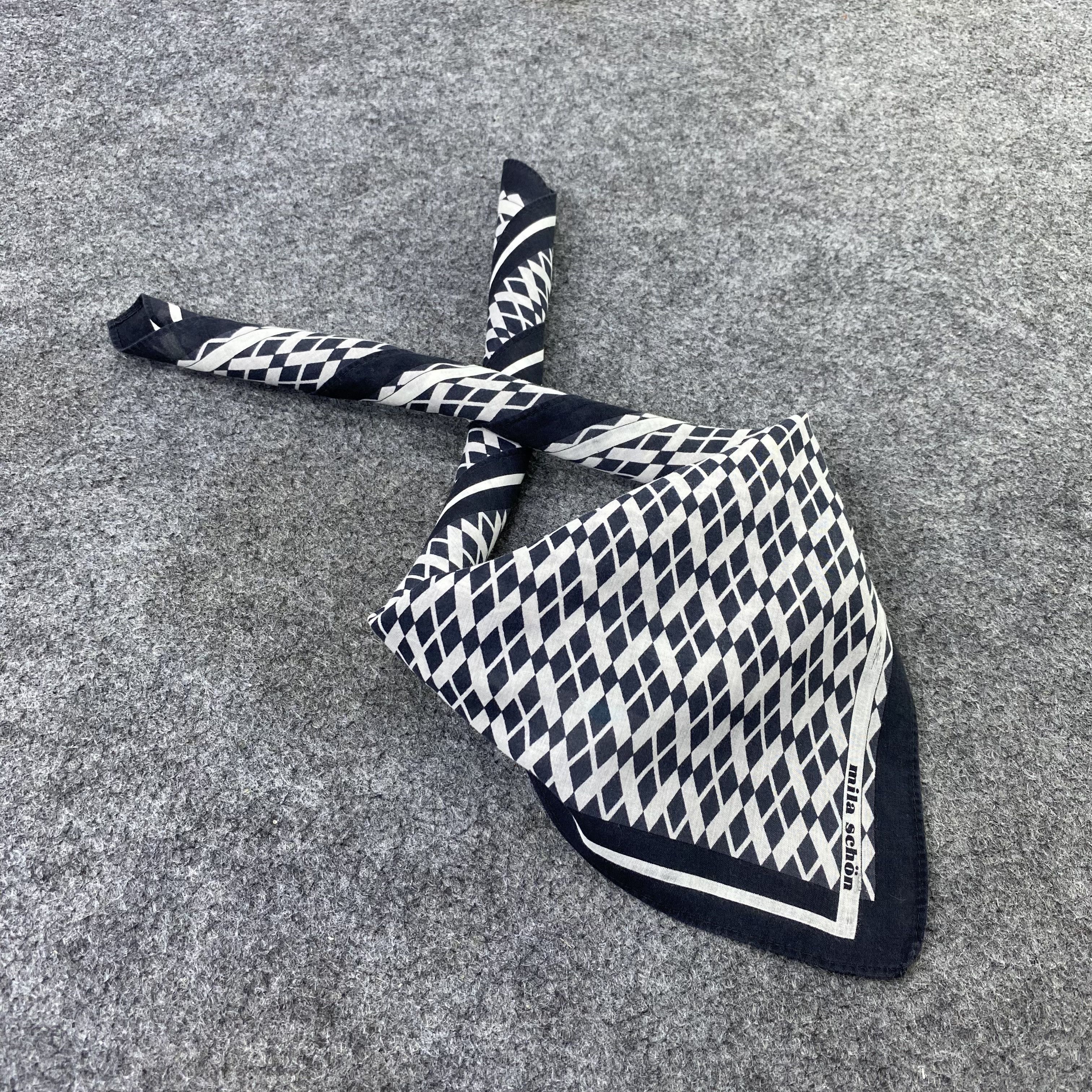 Mila Schon Mila Schon Handkerchief / Bandana / Neckerchief-B1468 Size ONE SIZE - 1 Thumbnail