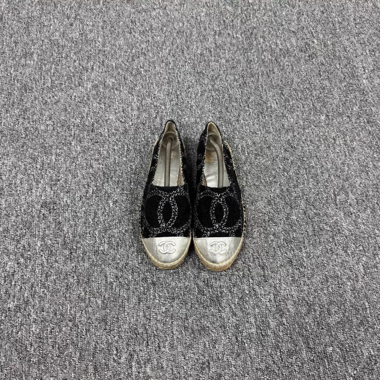 Chanel Chanel CC Wool Moccasin 37 99 New Size US 6.5 / IT 36.5 - 2 Thumbnail