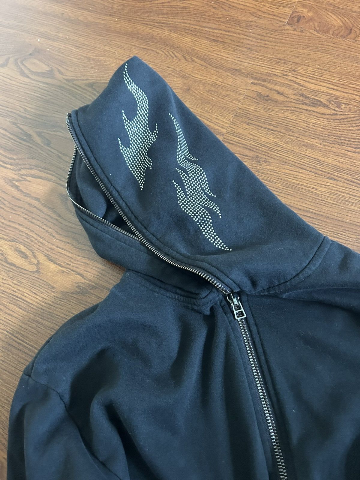 Forever 21 Black Flame Rhinestone Zip-Up Hoodie Size US XXL / EU 58 / 5 - 6 Thumbnail
