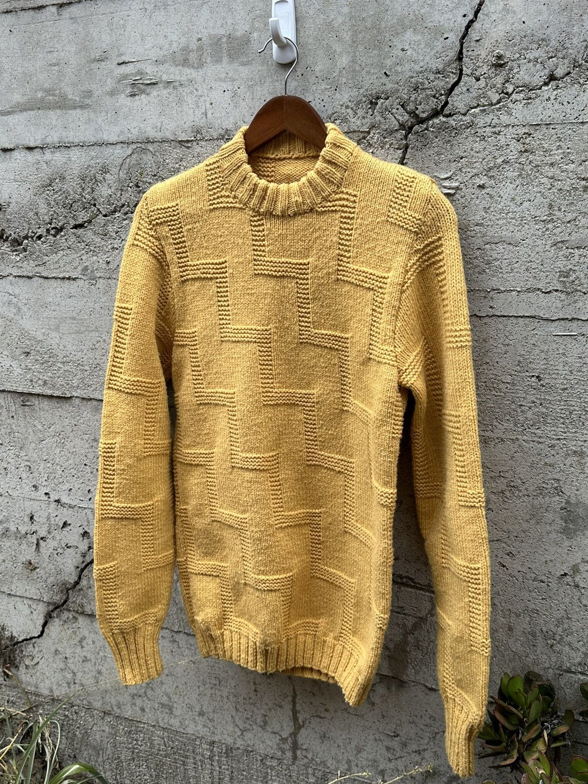 Japanese Brand × Vintage RARE Vintage geometric pattern sweater Size US S / EU 44-46 / 1 - 1 Thumbnail