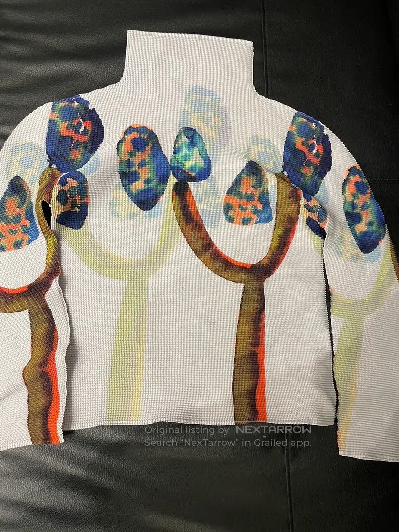 Issey Miyake Issey Miyake size:one size White Long Sleeve Top Size XXS / US 00 / IT 34 - 1 Thumbnail