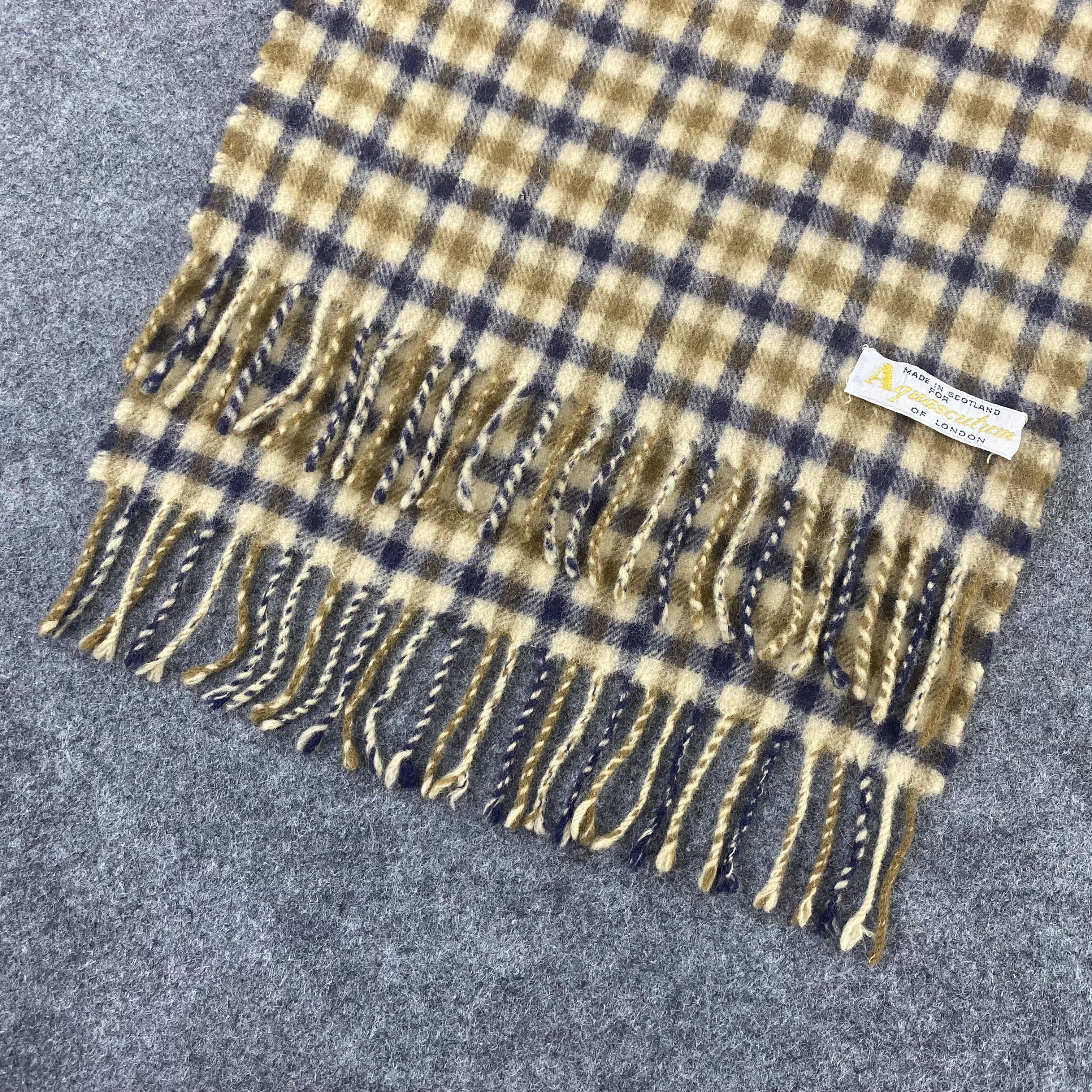 Aquascutum Aquascutum Scarf/Muffler/Neckwear -T1096 Size ONE SIZE - 7 Thumbnail