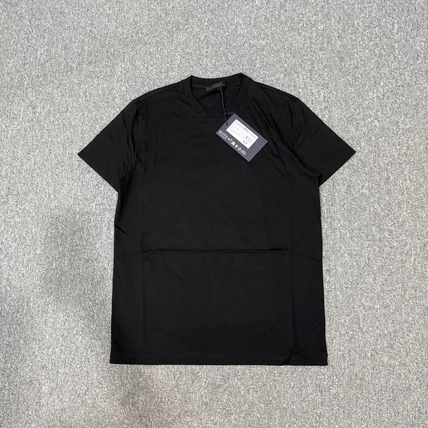 Prada Prada Black Basic Short Sleeve Tee NWT L x3 Size L / US 10 / IT 46 - 2 Thumbnail