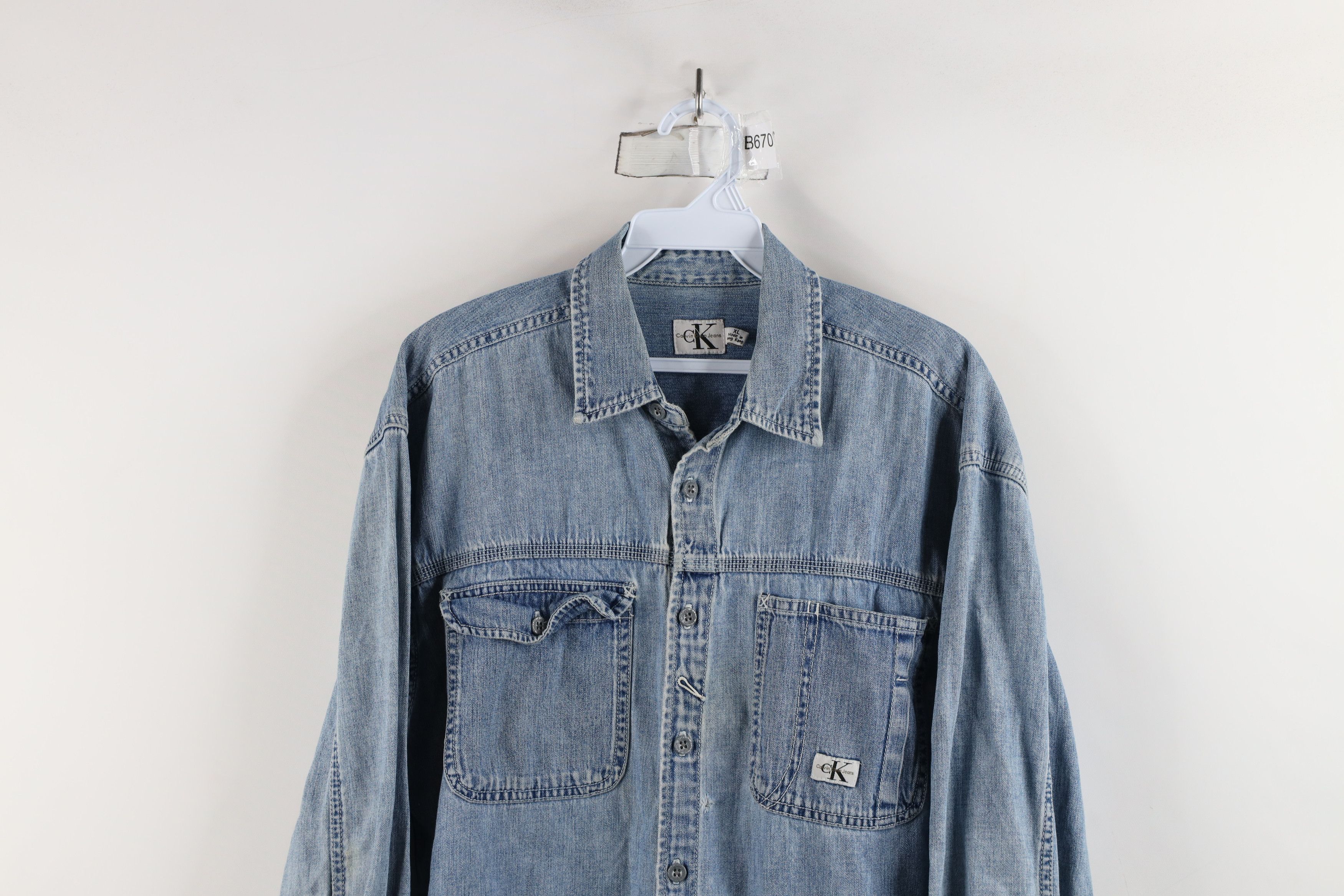 Calvin Klein × Vintage Vintage 90s Calvin Klein Denim Jean Collared Button Shirt Size US XL / EU 56 / 4 - 2 Thumbnail