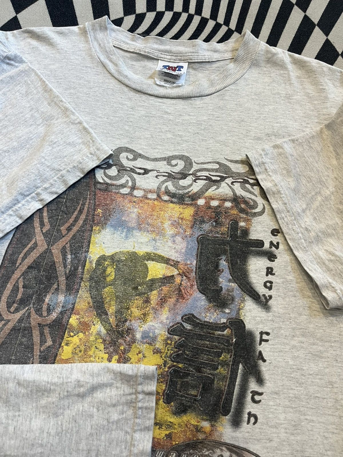 Vintage Vintage Energy Faith Collection Wave Karma 00’s surf Tshirt Size US XL / EU 56 / 4 - 7 Thumbnail