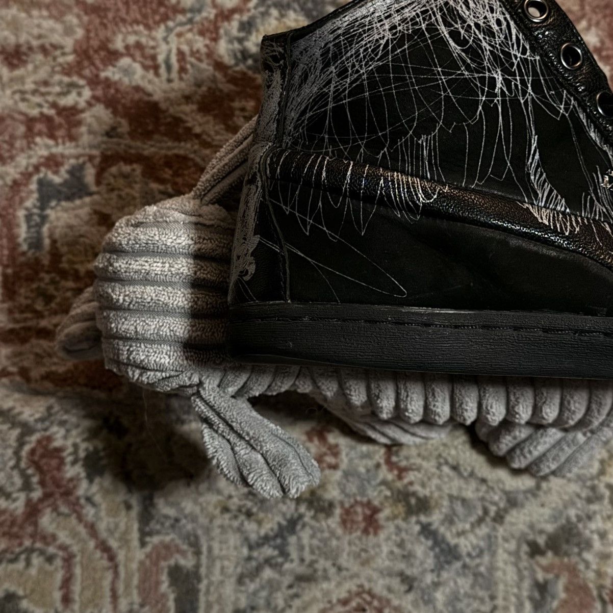 Alexander McQueen × Puma Alexander McQueen Puma Silver Drip Size US 9 / EU 42 - 5 Thumbnail
