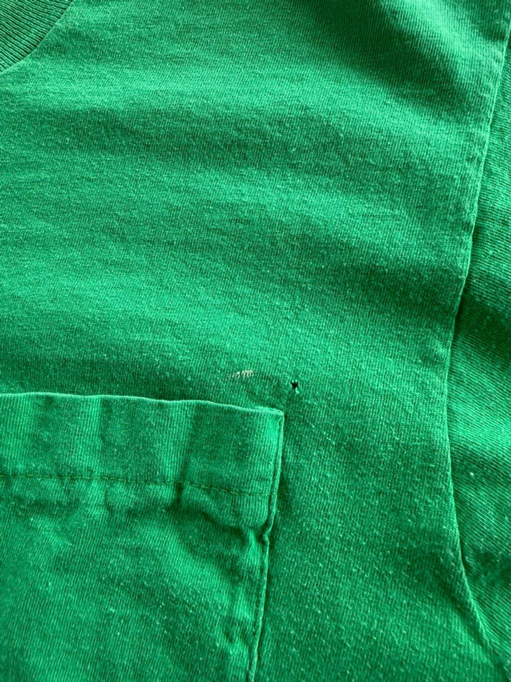 Fruit Of The Loom Vintage Fruit of the Loom Green Short Sleeve Pocket Tee L Size US L / EU 52-54 / 3 - 5 Thumbnail