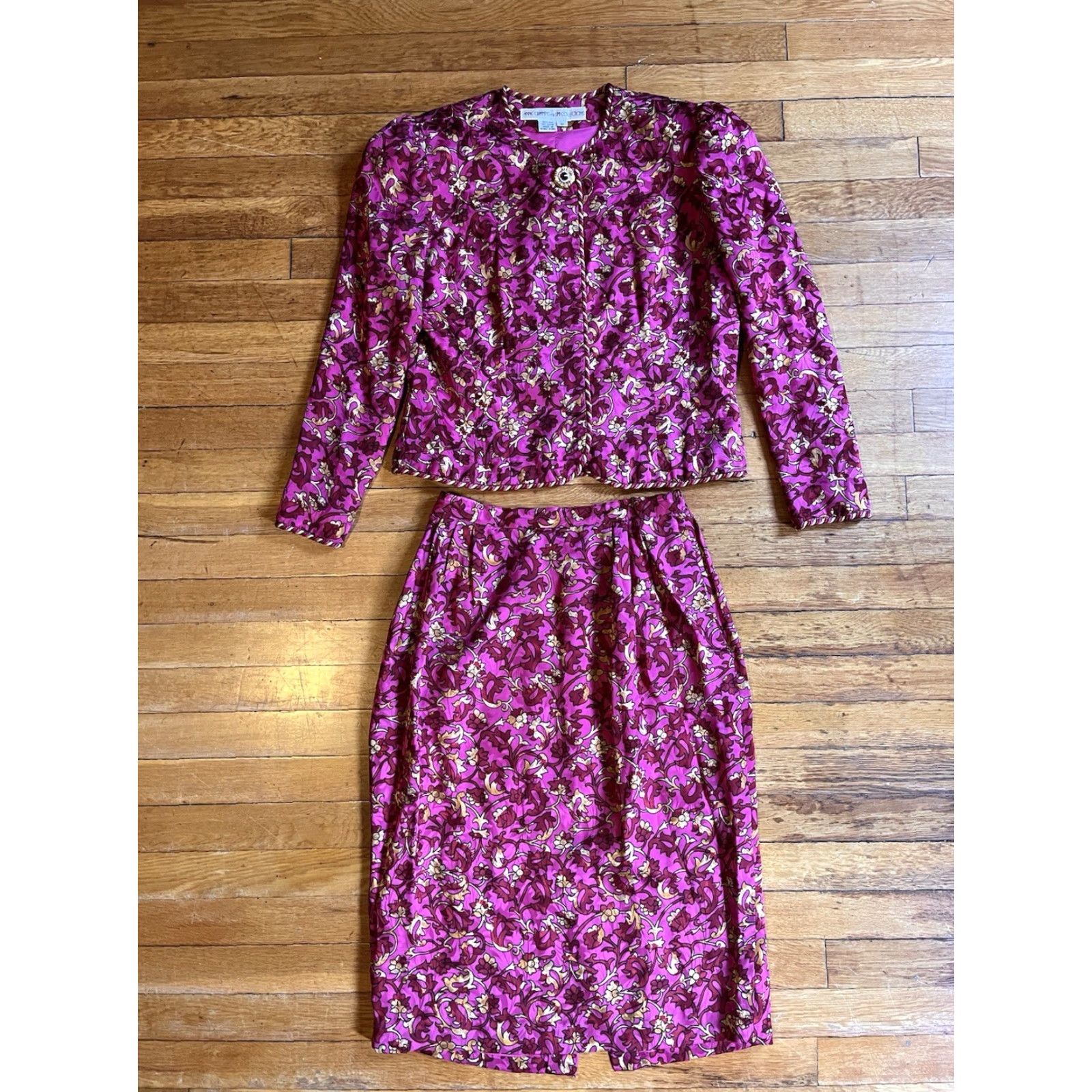 Vintage VINTAGE Anne Crimmins for Umi Collections Silk Skirt Suit 10 Pink Floral Paisley Size 32" / US 10 / IT 46 - 2 Thumbnail